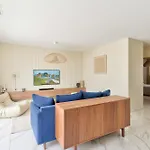 Maison Marly Avec Piscine Privee A Semesterbostad *