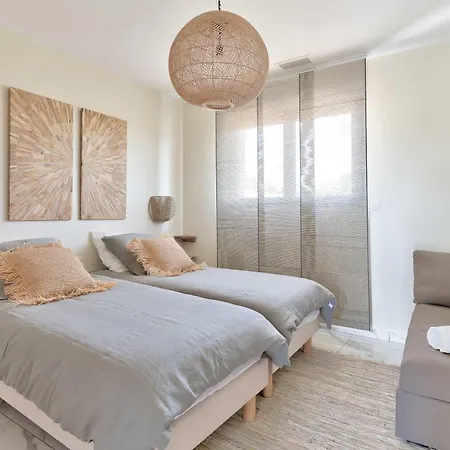 Maison Marly Avec Piscine Privee A Sérignan
