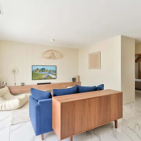 Maison Marly Avec Piscine Privee A Tatil Evi *