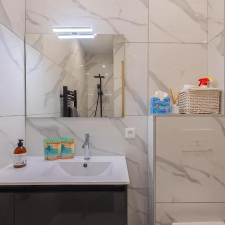 Tatil Evi Maison Marly Avec Piscine Privee A